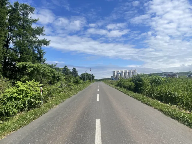 苫前町 / 広大な道 / 02